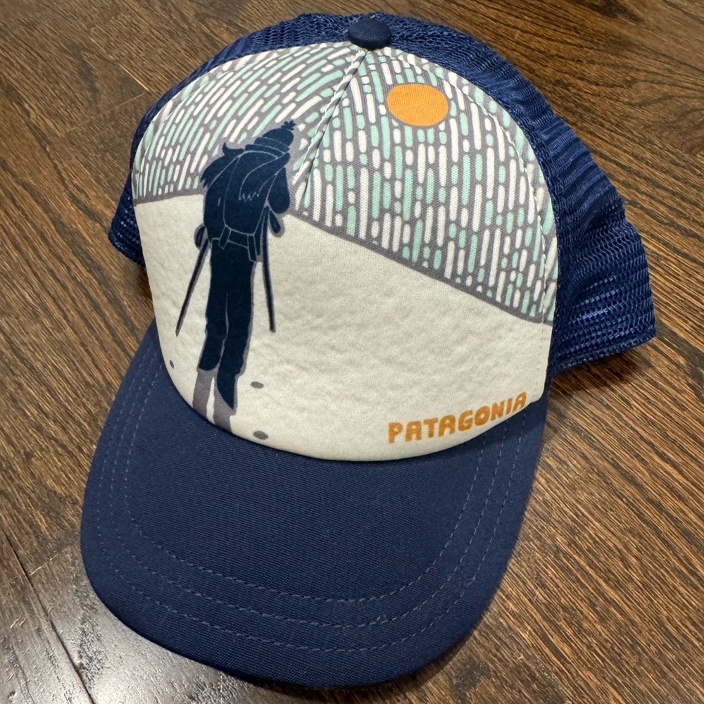 Vintage Patagonia Mesh -Worn Wear- Climbing Backpacker Explorer Logo Trucker Hat